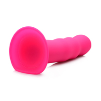 7" Squeezable Wavy Dildo